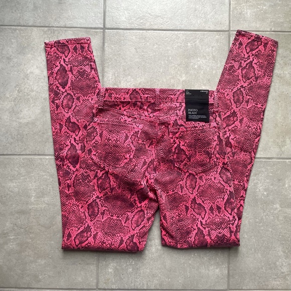 NWT J BRAND / 620 SUPER SKINNY MID RISE JEANS - Picture 6 of 7